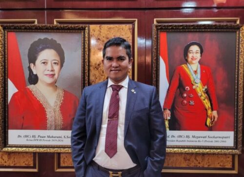 Ogzaki jinsiy aloqada bolgan rus ayolining porno videosi